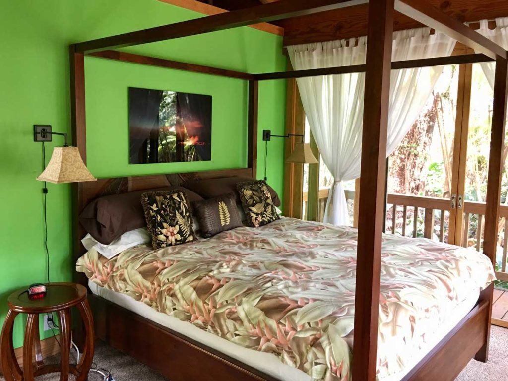 Jade Garden suite at our luxury vacation rentals in Hawaii